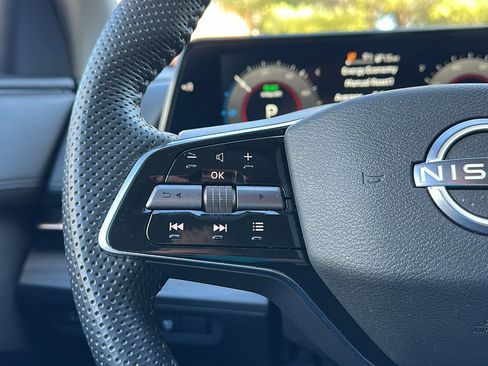 Certified 2024 Nissan Ariya AWD image 16