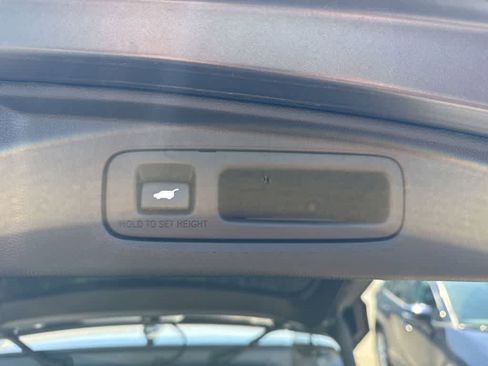 Used 2023 Honda CR-V EX-L image 21