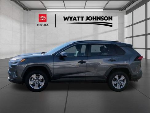 Used 2025 Toyota RAV4 XLE FWD image 2