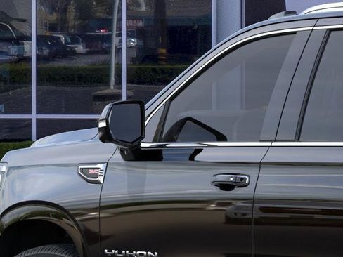 New 2026 GMC Yukon XL Elevation RWD image 12