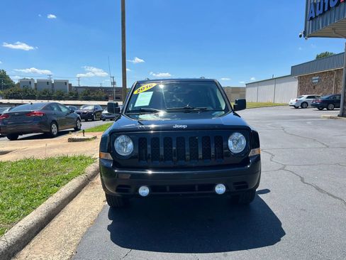 Used 2016 Jeep Patriot Sport AWD/4WD image 2