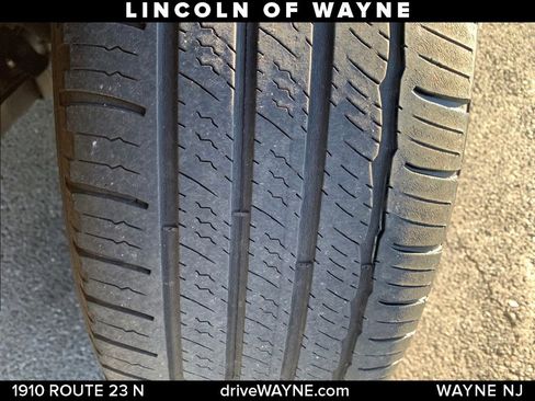 Used 2022 Lincoln Corsair AWD w/ Equipment Group 101A image 26