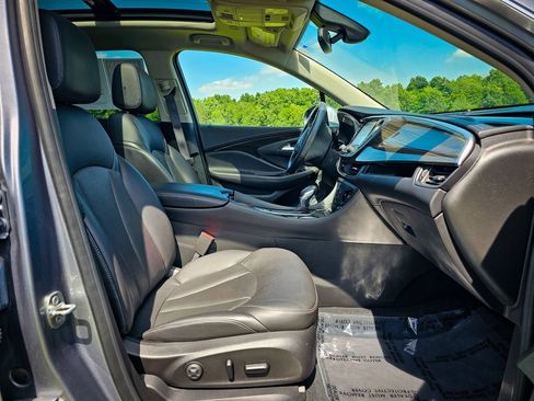 Used 2020 Buick Envision Premium AWD/4WD image 36