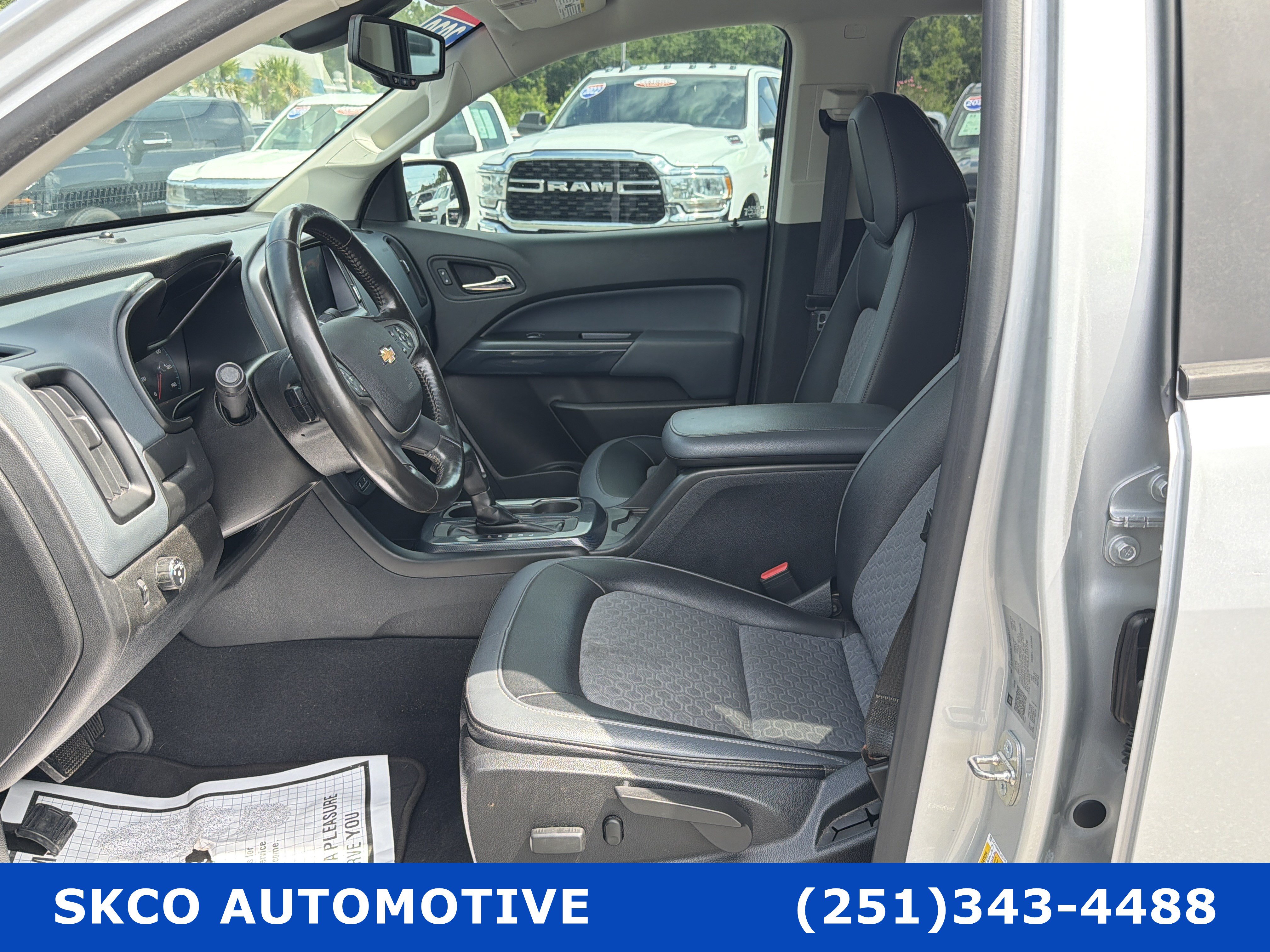 Used 2020 Chevrolet Colorado Z71 RWD image 11