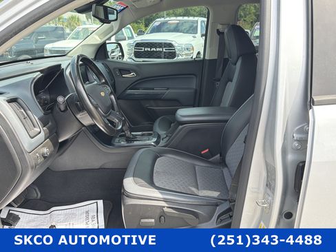 Used 2020 Chevrolet Colorado Z71 RWD image 11