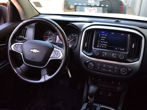 Used 2022 Chevrolet Colorado LT w/ Fleet Safety Package RWD image 23