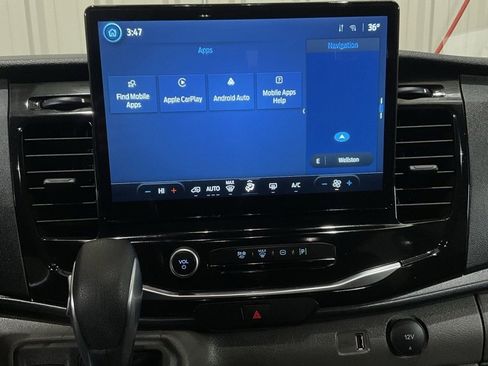 Used 2023 Ford Transit 350 XLT image 17