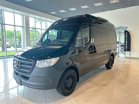 New 2025 Mercedes-Benz Sprinter 2500 image 3