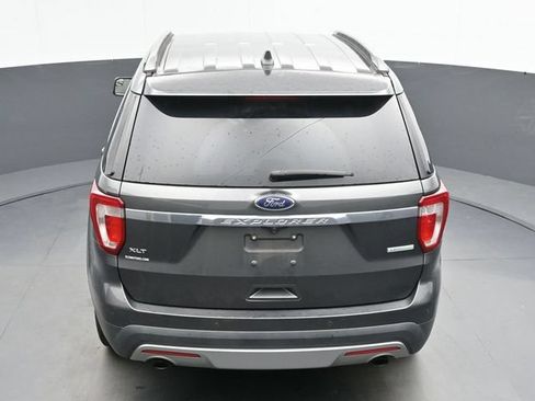 Used 2016 Ford Explorer XLT FWD image 21
