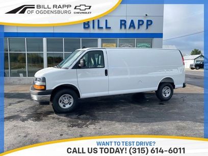 New 2025 Chevrolet Express 3500 Extended w/ Driver Convenience Package