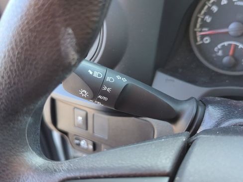 Used 2023 Toyota Tacoma SR AWD/4WD image 15