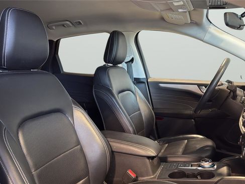 Used 2022 Ford Escape SEL image 14