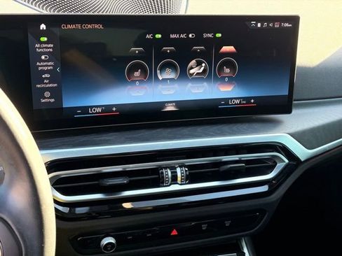 Used 2023 BMW i4 eDrive40 RWD image 25