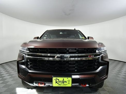 Used 2022 Chevrolet Suburban Z71 w/ Z71 Off-Road Package image 7