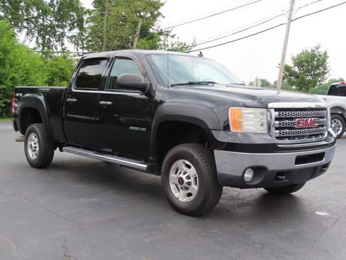 Used 2013 GMC Sierra 2500 SLE w/ SLE Preferred Package AWD/4WD image 8