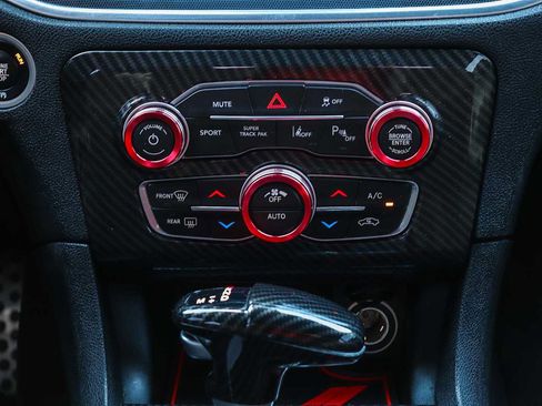 Used 2017 Dodge Charger R/T Scat Pack w/ Technology Group RWD image 14