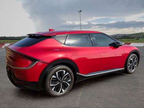Used 2024 Kia EV6 Wind RWD image 3