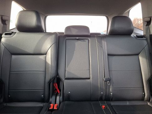 Certified 2022 Volkswagen Atlas SE w/ Panoramic Sunroof Package image 15