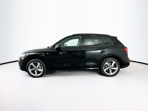 Used 2020 Audi Q5 2.0T Titanium Premium Plus w/ Premium Plus Package AWD/4WD image 4