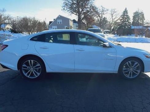 Used 2024 Chevrolet Malibu LT image 9