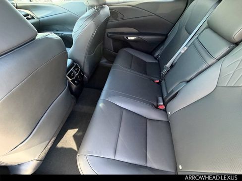 Used 2025 Lexus RX 350 FWD image 12