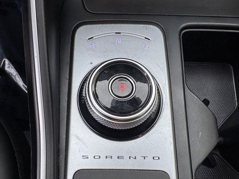 Certified 2021 Kia Sorento S image 23