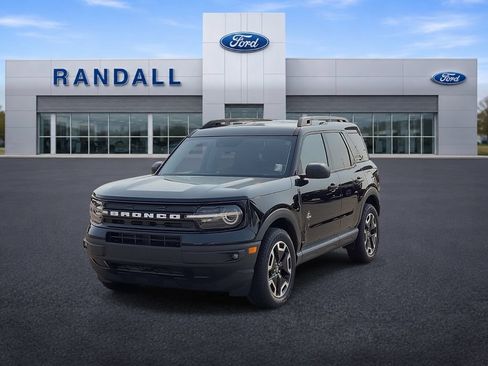 Used 2024 Ford Bronco Sport Outer Banks AWD/4WD image 2