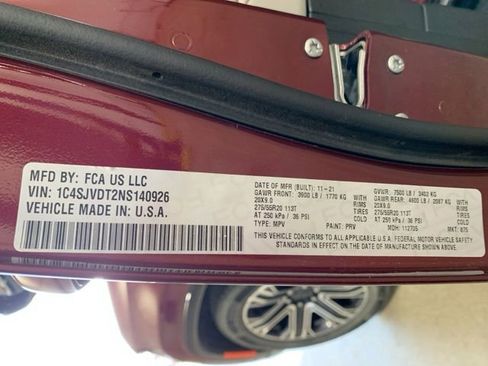 Used 2022 Jeep Wagoneer Series III w/ Flexible Seating Group AWD/4WD image 31