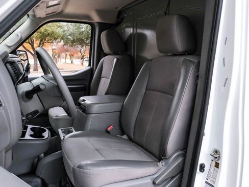 Used 2019 Nissan NV 2500 SV w/ Navigation Package image 25
