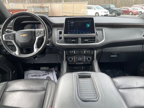 Used 2024 Chevrolet Suburban LT AWD/4WD image 12
