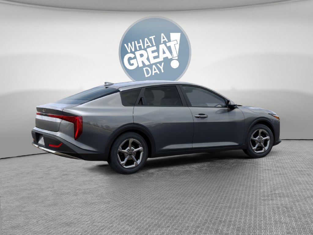 New 2026 Kia K4 FWD image 6