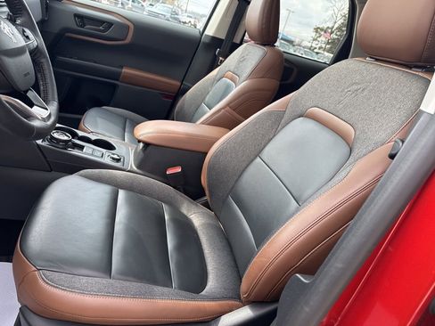 Used 2023 Ford Bronco Sport Outer Banks w/ Tech Package image 8