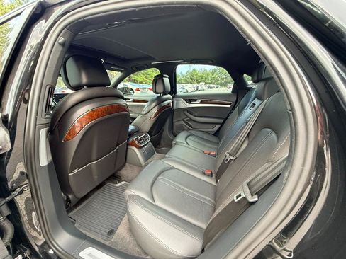 Used 2013 Audi A8 3.0T w/ Convenience Pkg AWD/4WD image 10