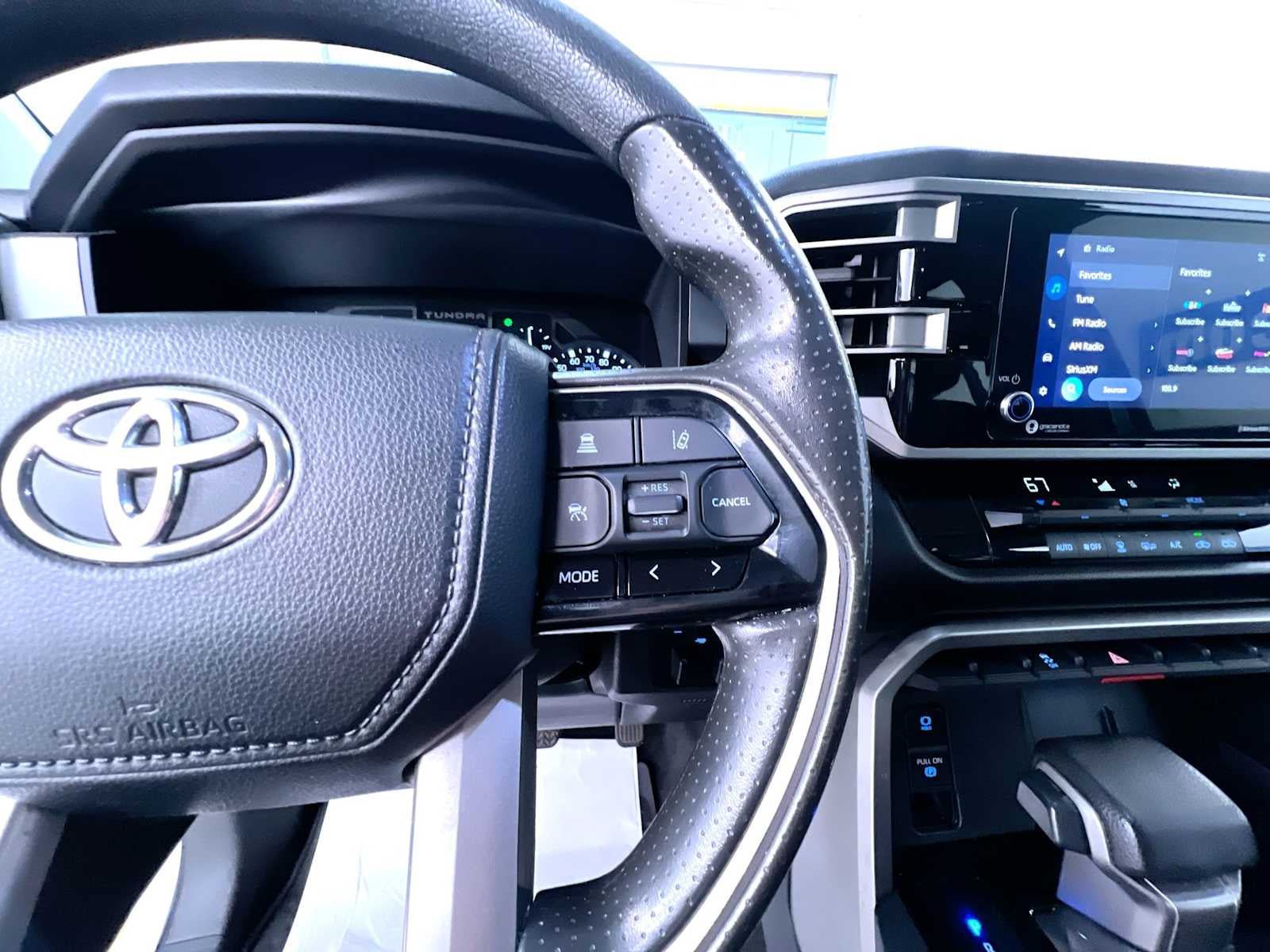 Used 2022 Toyota Tundra SR5 AWD/4WD image 21