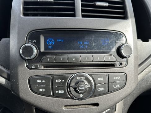 Used 2012 Chevrolet Sonic LS image 12