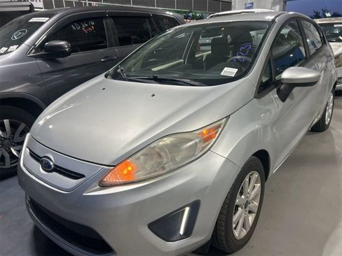 Used 2012 Ford Fiesta SE FWD image 8