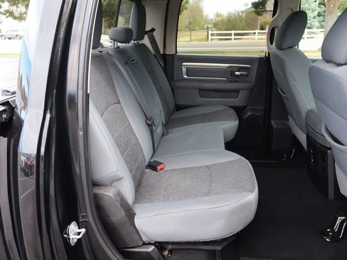 Used 2019 RAM 1500 Big Horn AWD/4WD image 22