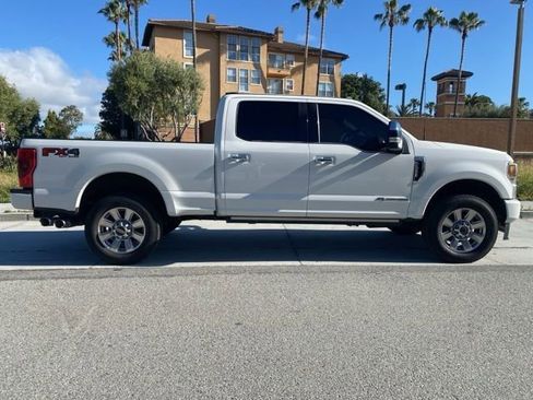 Used 2022 Ford F350 Platinum w/ FX4 Off-Road Package AWD/4WD image 6