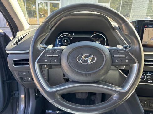 Used 2021 Hyundai Sonata Limited image 15
