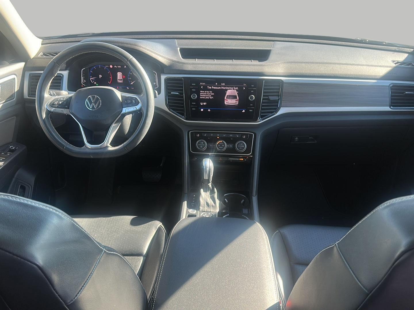Used 2021 Volkswagen Atlas SEL AWD/4WD image 9