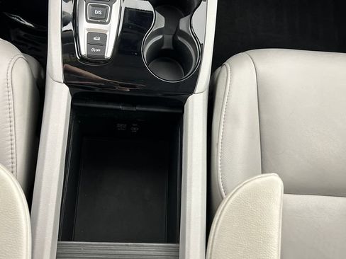 Used 2020 Honda Pilot Touring image 14