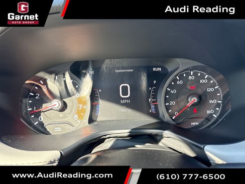 Used 2025 Jeep Compass Limited image 15