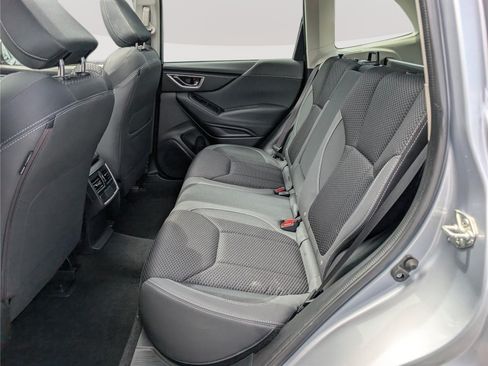 Used 2022 Subaru Forester Premium AWD/4WD image 15