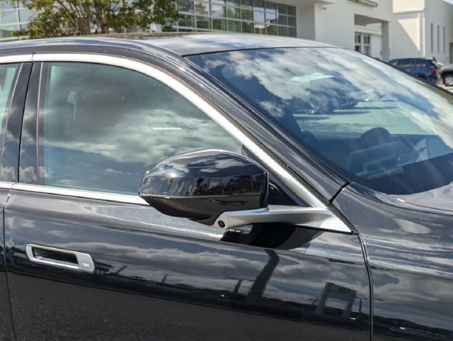New 2027 BMW 740i RWD image 13