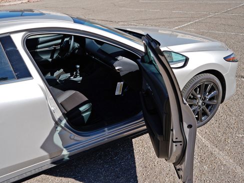 New 2026 MAZDA MAZDA3 2.5 S Hatchback w/ Premium Pkg image 13