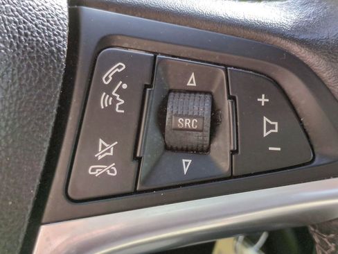 Used 2019 Buick Cascada Premium image 24