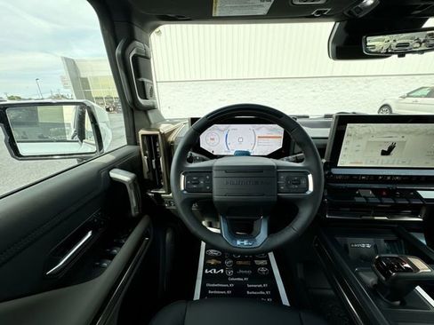 New 2025 GMC Hummer EV 2X AWD/4WD image 14