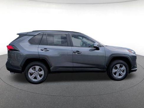 Used 2023 Toyota RAV4 XLE w/ Convenience Package FWD image 7