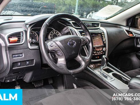 Used 2020 Nissan Murano SV image 22