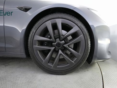 Used 2023 Tesla Model S image 18